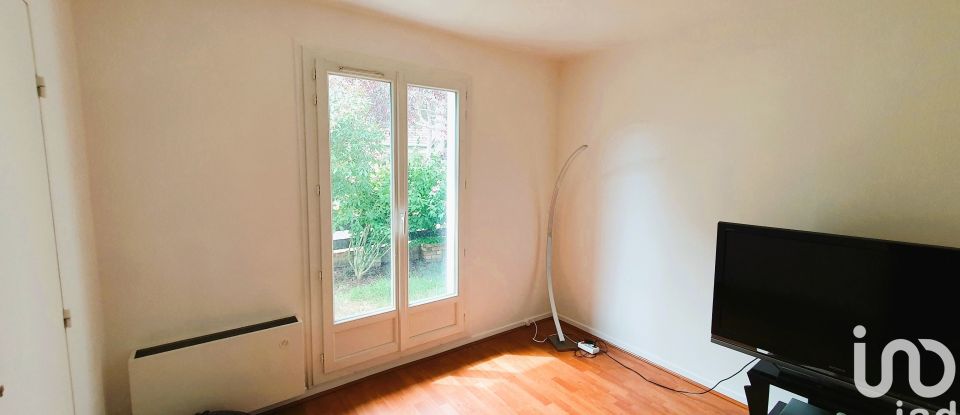 Maison traditionnelle 6 pièces de 150 m² à Bures-sur-Yvette (91440)