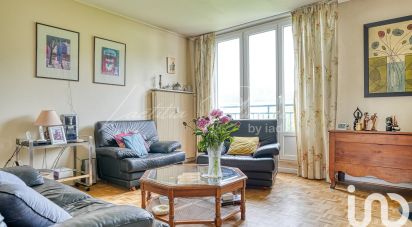 Apartment 5 rooms of 80 m² in Versailles (78000)