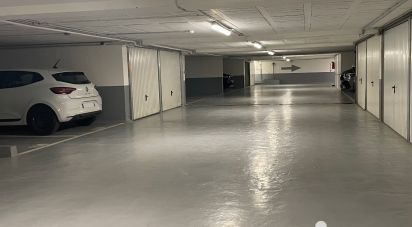 Parking/garage/box de 513 m² à Paris (75019)