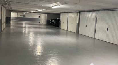 Parking/garage/box de 513 m² à Paris (75019)