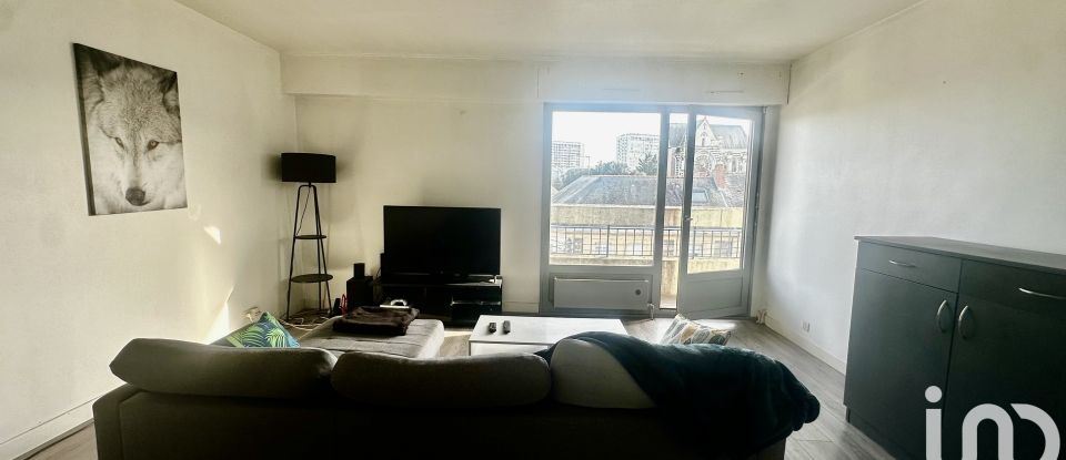 Apartment 2 rooms of 53 m² in Angers (49100)