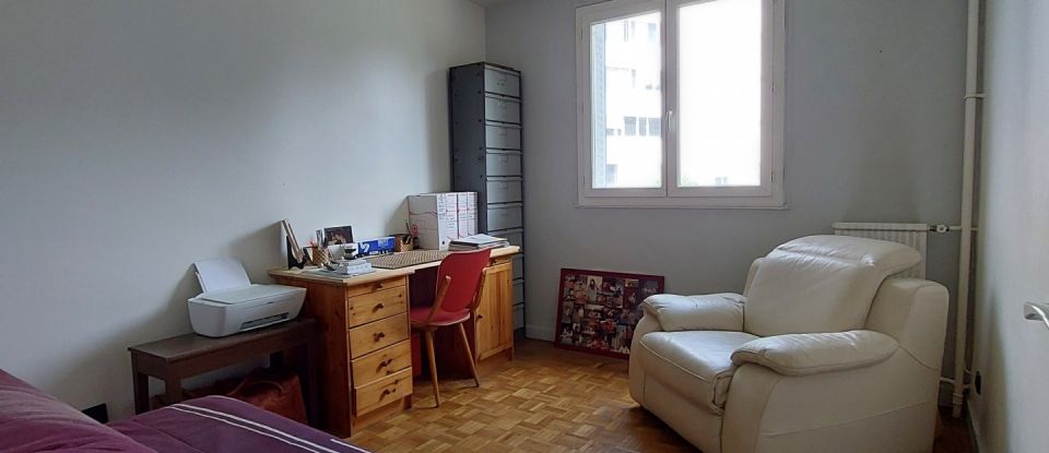 Appartement 3 pièces de 57 m² à Romans-sur-Isère (26100)