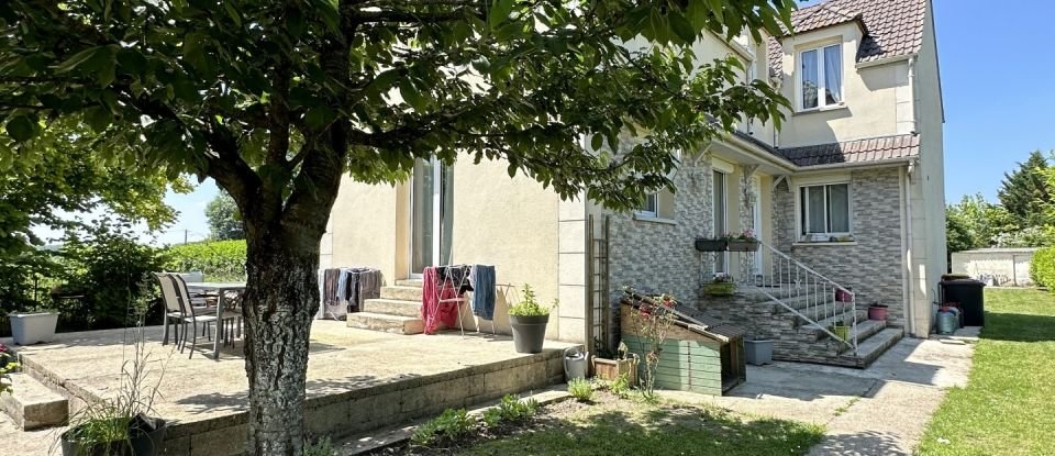 House 6 rooms of 168 m² in Jaulnes (77480)