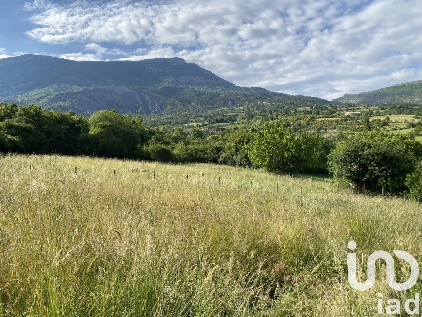 Terrain de 800 m² à Buis-les-Baronnies (26170)