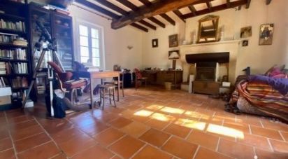 Maison de campagne 7 pièces de 310 m² à Saint-Émilion (33330)