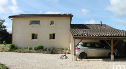 House 4 rooms of 150 m² in Boisredon (17150)