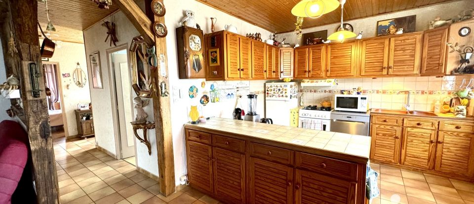 Traditional house 4 rooms of 130 m² in Villechétive (89320)