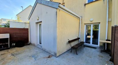 Apartment 3 rooms of 70 m² in Couëron (44220)