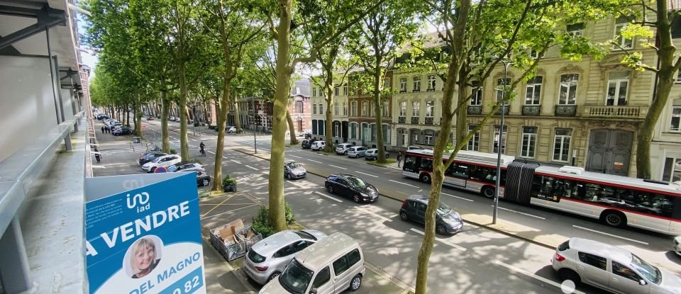 Appartement 4 pièces de 68 m² à Lille (59000)