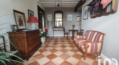 Country home 10 rooms of 375 m² in Fougueyrolles (33220)