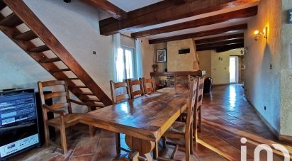 Maison traditionnelle 8 pièces de 216 m² à Rognac (13340)