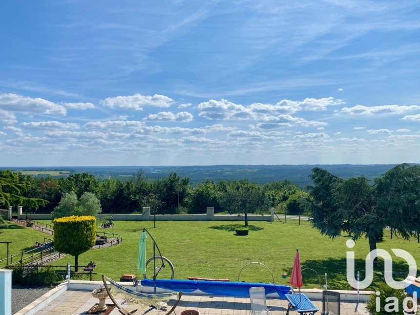 Maison de campagne 8 pièces de 316 m² à Labastide-Castel-Amouroux (47250)