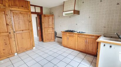 Appartement 3 pièces de 68 m² à Mazeyrat-d'Allier (43300)