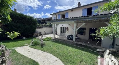 Maison de village 6 pièces de 210 m² à Vavincourt (55000)