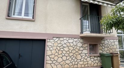 House 3 rooms of 71 m² in Figeac (46100)