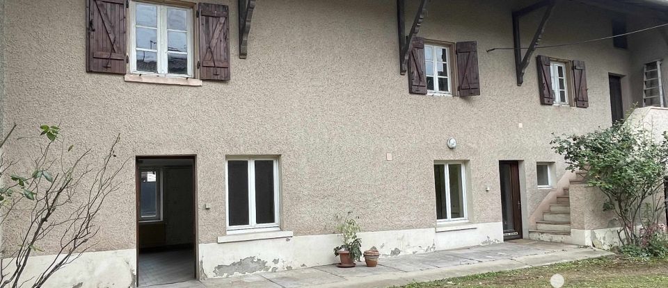 Maison de village 5 pièces de 127 m² à Saint-Genis-les-Ollières (69290)