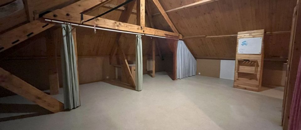 Maison 7 pièces de 190 m² à Chelles (77500)