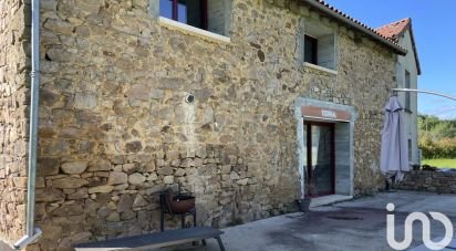 Maison de campagne 4 pièces de 175 m² à Milhac-de-Nontron (24470)