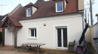 House 5 rooms of 87 m² in Noyon (60400)