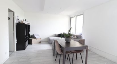 Apartment 3 rooms of 75 m² in Élancourt (78990)