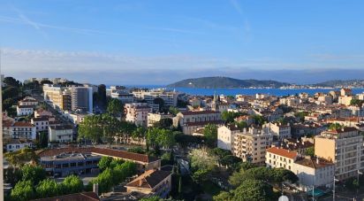 Appartement 3 pièces de 80 m² à Toulon (83000)