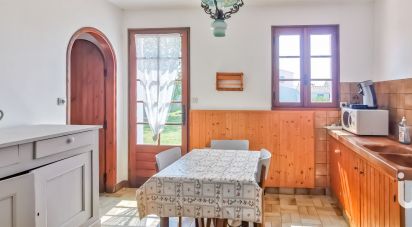 Traditional house 3 rooms of 74 m² in Barbâtre (85630)