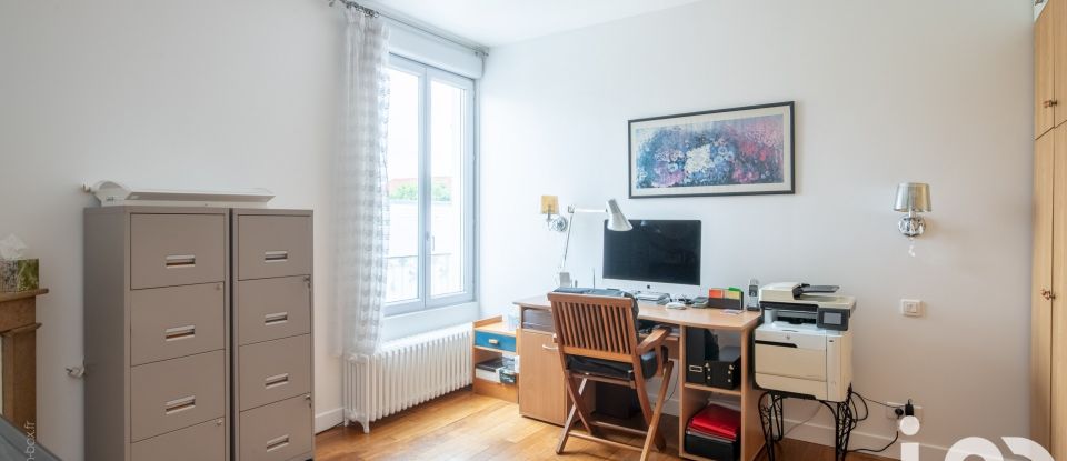 Maison de ville 4 pièces de 135 m² à Ivry-sur-Seine (94200)