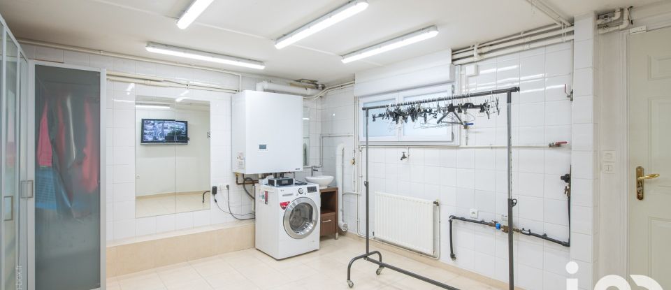 Maison de ville 4 pièces de 135 m² à Ivry-sur-Seine (94200)