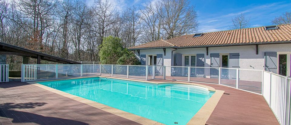 Maison 6 pièces de 163 m² à Arsac (33460)