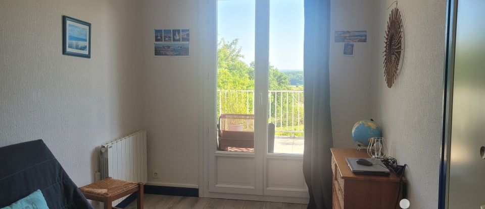 Maison 4 pièces de 108 m² à Gueugnon (71130)