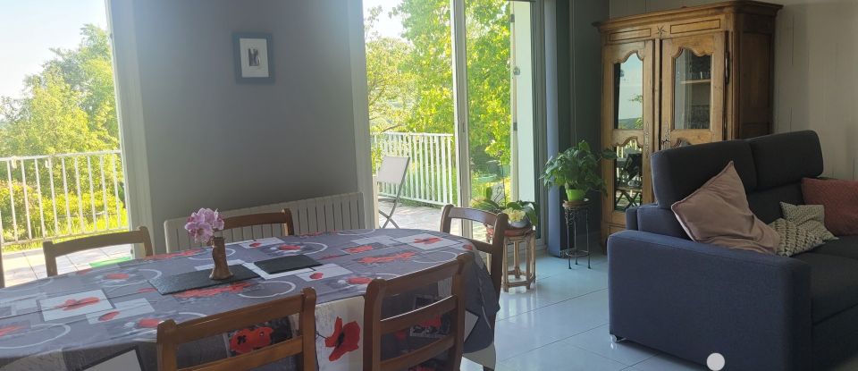 Maison 4 pièces de 108 m² à Gueugnon (71130)