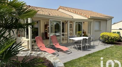 House 6 rooms of 150 m² in Scillé (79240)