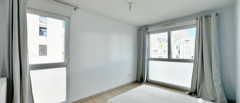 Appartement 4 pièces de 81 m² à Fresnes (94260)