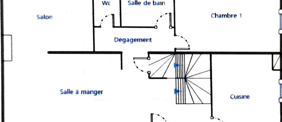 House 7 rooms of 135 m² in Saint-Carné (22100)