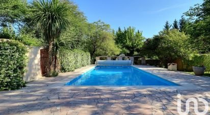 House 5 rooms of 140 m² in Lauris (84360)