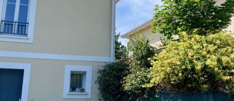 House 3 rooms of 61 m² in Artigues-près-Bordeaux (33370)