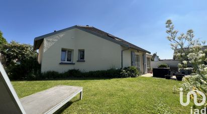Architect house 7 rooms of 210 m² in Bétheny (51450)