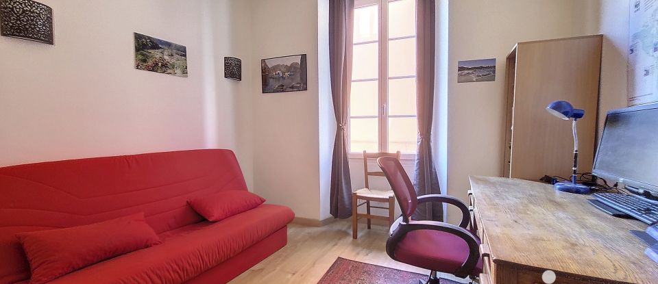 Appartement 3 pièces de 64 m² à Nice (06300)