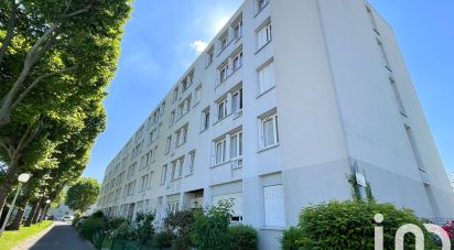 Apartment 3 rooms of 53 m² in Ermont (95120)