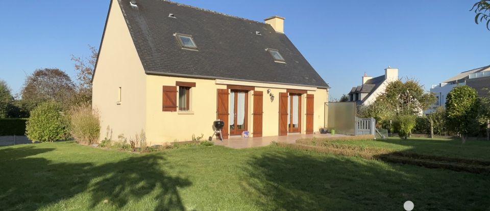 Traditional house 6 rooms of 103 m² in La Chapelle-des-Fougeretz (35520)