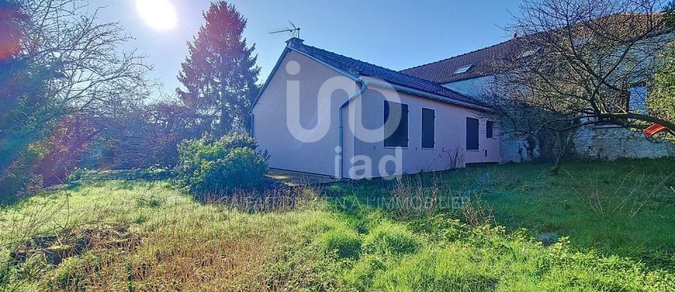 Ferme 9 pièces de 184 m² à Plaisir (78370)