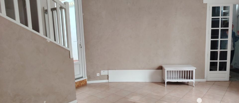 Town house 3 rooms of 78 m² in Crépy-en-Valois (60800)