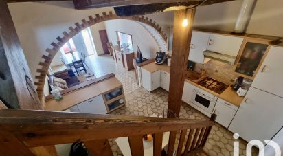 Village house 4 rooms of 102 m² in Rives (38140)