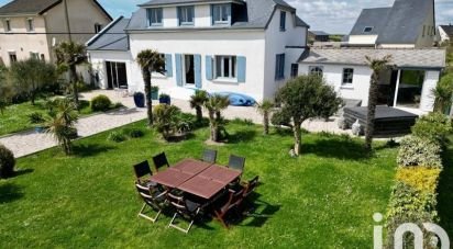 Traditional house 7 rooms of 175 m² in Anneville-sur-Mer (50560)