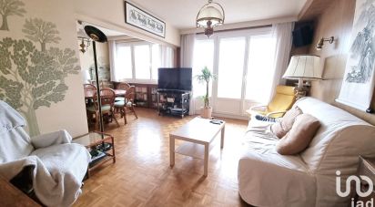 Apartment 3 rooms of 71 m² in Saint-Étienne (42100)