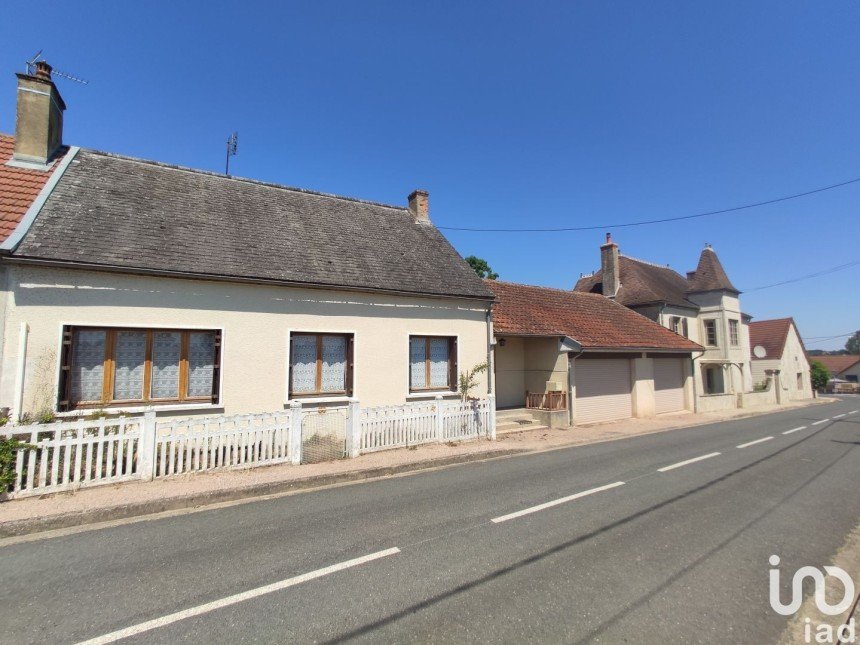 House 4 rooms of 3 m² in Saint-Léger-sur-Vouzance (03130)