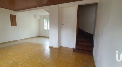 House 7 rooms of 110 m² in Catillon-sur-Sambre (59360)