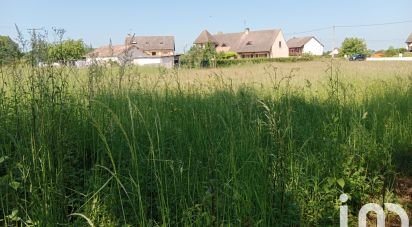 Terrain de 3 625 m² à Vitry-en-Charollais (71600)