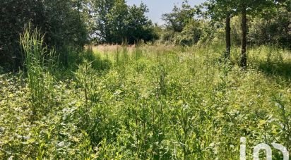 Land of 3,625 m² in Vitry-en-Charollais (71600)