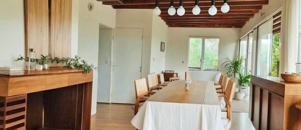 Maison 4 pièces de 75 m² à Camblanes-et-Meynac (33360)